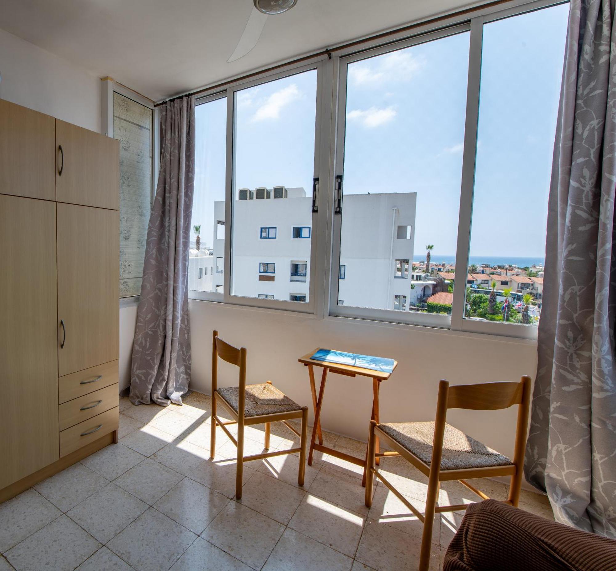 Sunset Seaview Studio Apartment Paphos Exterior photo
